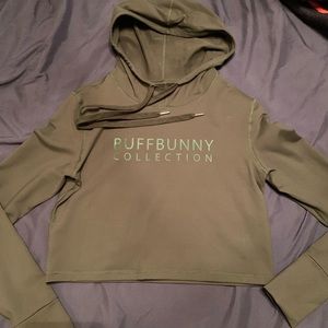 Buffbunny crop hoodie basil medium